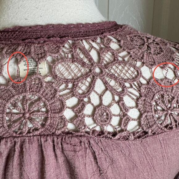 Gimmicks BKE Waffle Knit‎ Crochet Detail Top Women’s Size XS - Picture 7 of 10